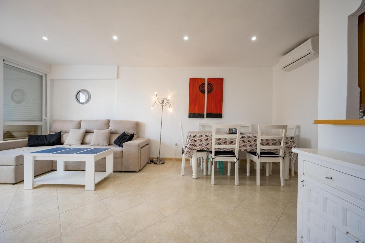 Beautiful 2 Bedrooms Apartment In Agua Mundo Бенидорм Екстериор снимка